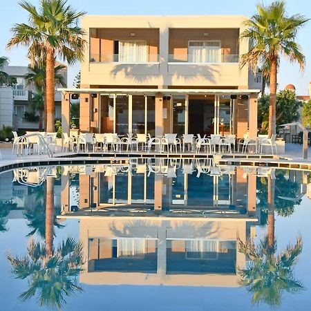 Castro Beach Hotel Maleme Екстериор снимка